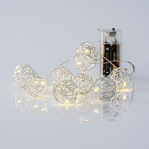 ΣΕΙΡΑ, 10 MINI LED, ΜΕ ΜΕΤΑΛΛΙΚΕΣ ΜΠΑΛΕΣ 3cm, ΜΠΑΤΑΡΙΑΣ 2xAA, ΑΣΗΜΙ ΧΑΛΚΙΝΟ ΚΑΛΩΔΙΟ, ΘΕΡΜΟ ΛΕΥΚΟ LED, ANA 10cm, ΠΡΟΕΚΤΑΣΗ ΠΑΡΟΧΗΣ 50cm, IP20